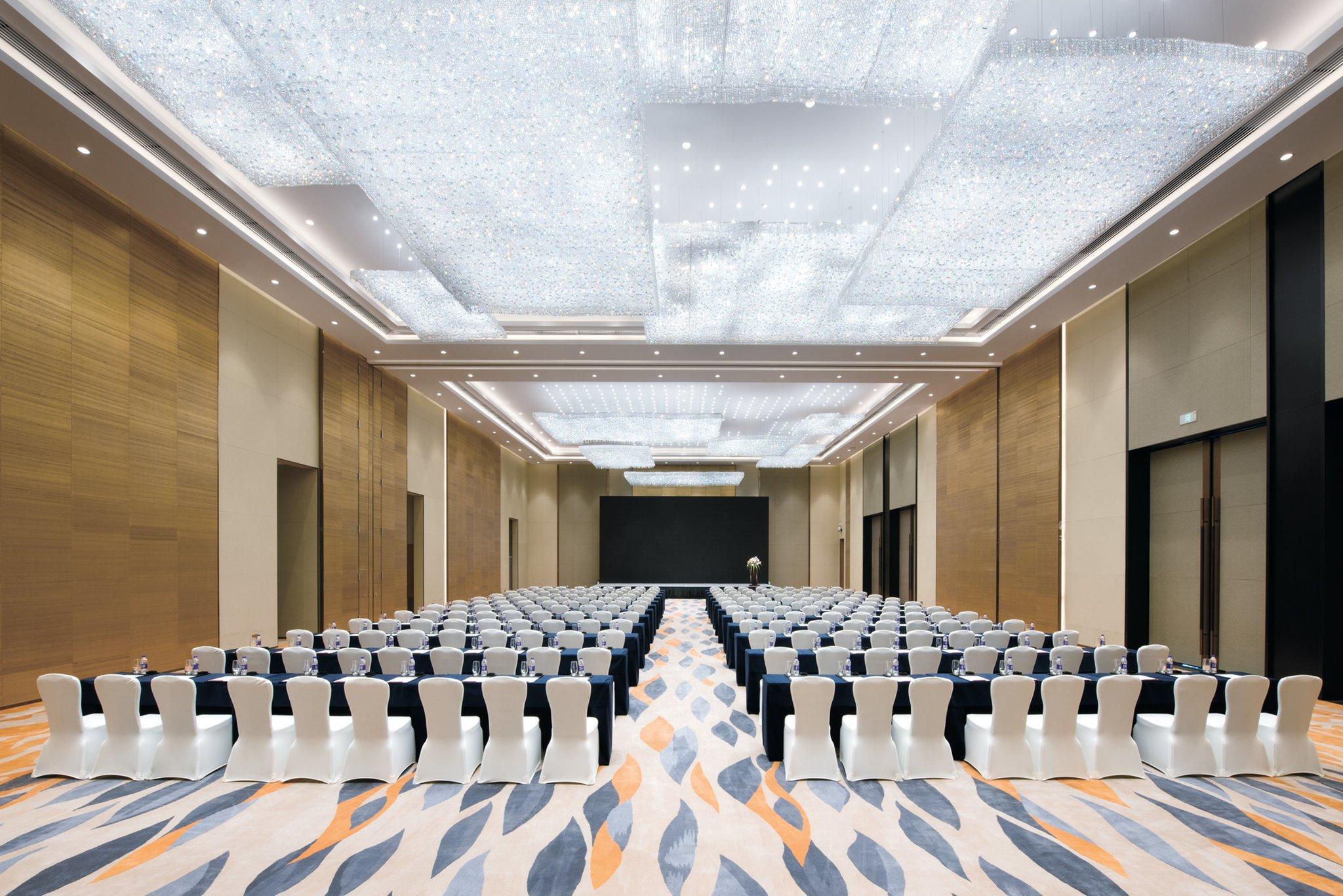 Crowne Plaza Hangzhou Qiantang - The Subway Can Reach The West Lake Scenic Area As Well As The Airport And High-Speed Rail Station, Adjacent To Jinsha Lake And Longfor Paradise Walk Exterior photo